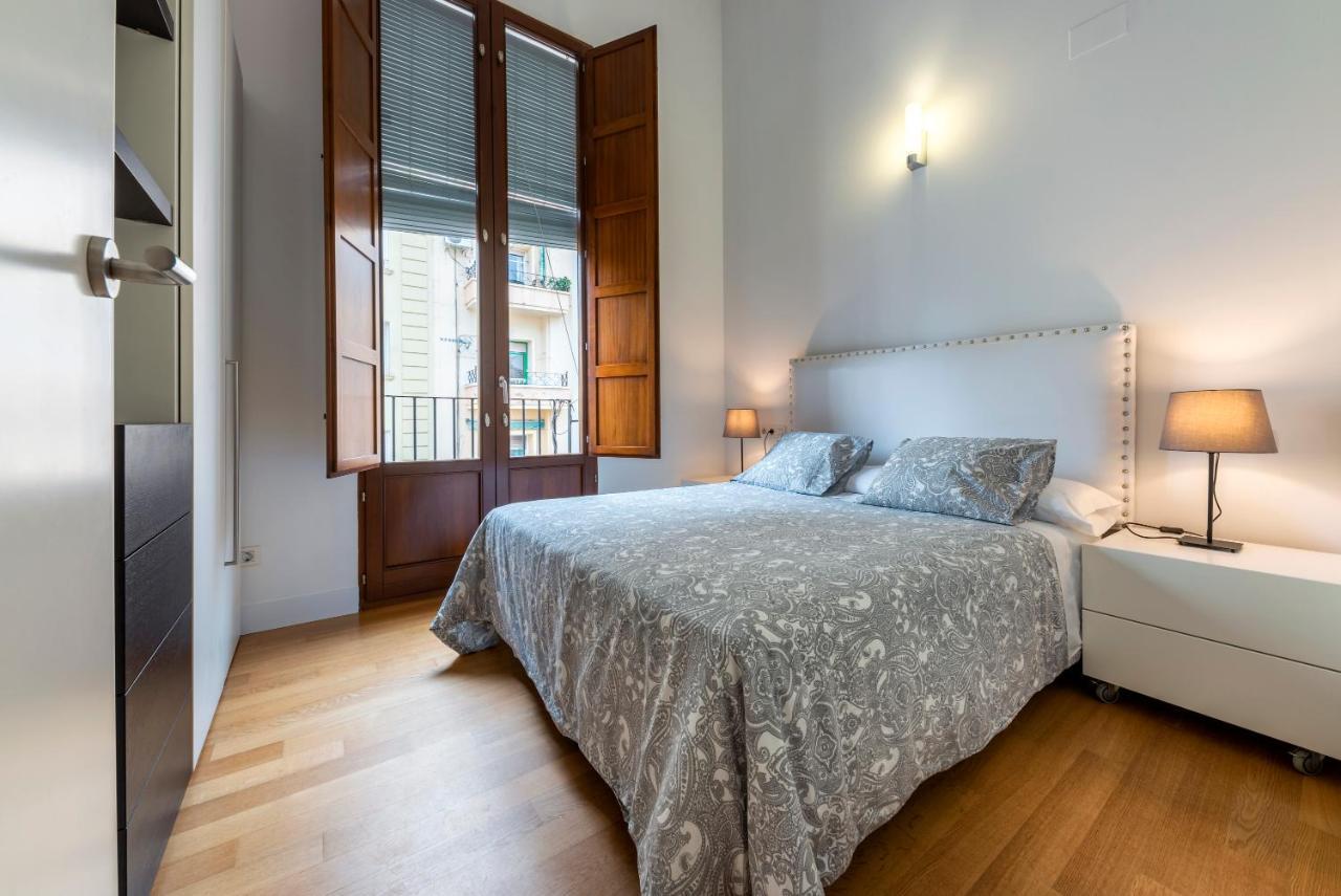 Apartamentos Alicante Centro By Renthas ภายนอก รูปภาพ