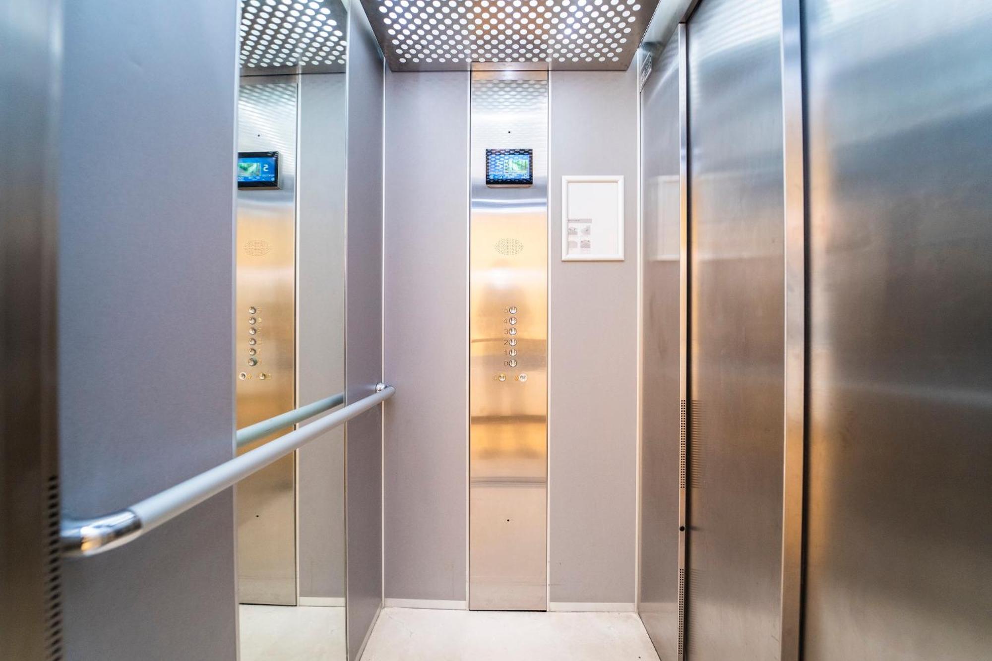 Apartamentos Alicante Centro By Renthas ภายนอก รูปภาพ